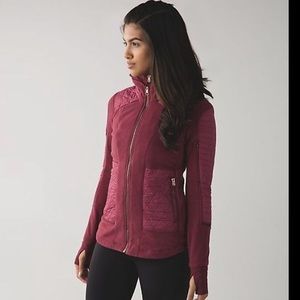 Lululemon Fleecy Keen Jacket Wine Berry Women’s Size 2 EUC